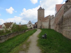 Hadergasse 17 - Wasserturm mit Stadtmauer