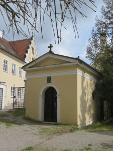 Heilig-Kreuz-Straße 17 - Auerkapelle - 2016-04-28